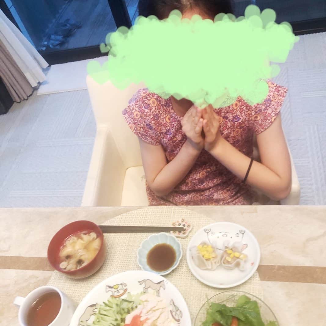 市川海老蔵 （11代目）さんのインスタグラム写真 - (市川海老蔵 （11代目）Instagram)「Cold noodles in Chinese style😊  Added abalone that I received‼️  Let’s enjoy dinner💕  *  冷やし中華😊  もらったアワビ入れた‼️  たーべよ💕  #市川海老蔵 #海老蔵 #成田屋 #歌舞伎 #ABKAI #ABMORI #ebizoichikawa #ebizo #kabuki #thunderparty #ebizotv #theater #theaterarts #actor #japan #classic」7月13日 19時10分 - ebizoichikawa.ebizoichikawa