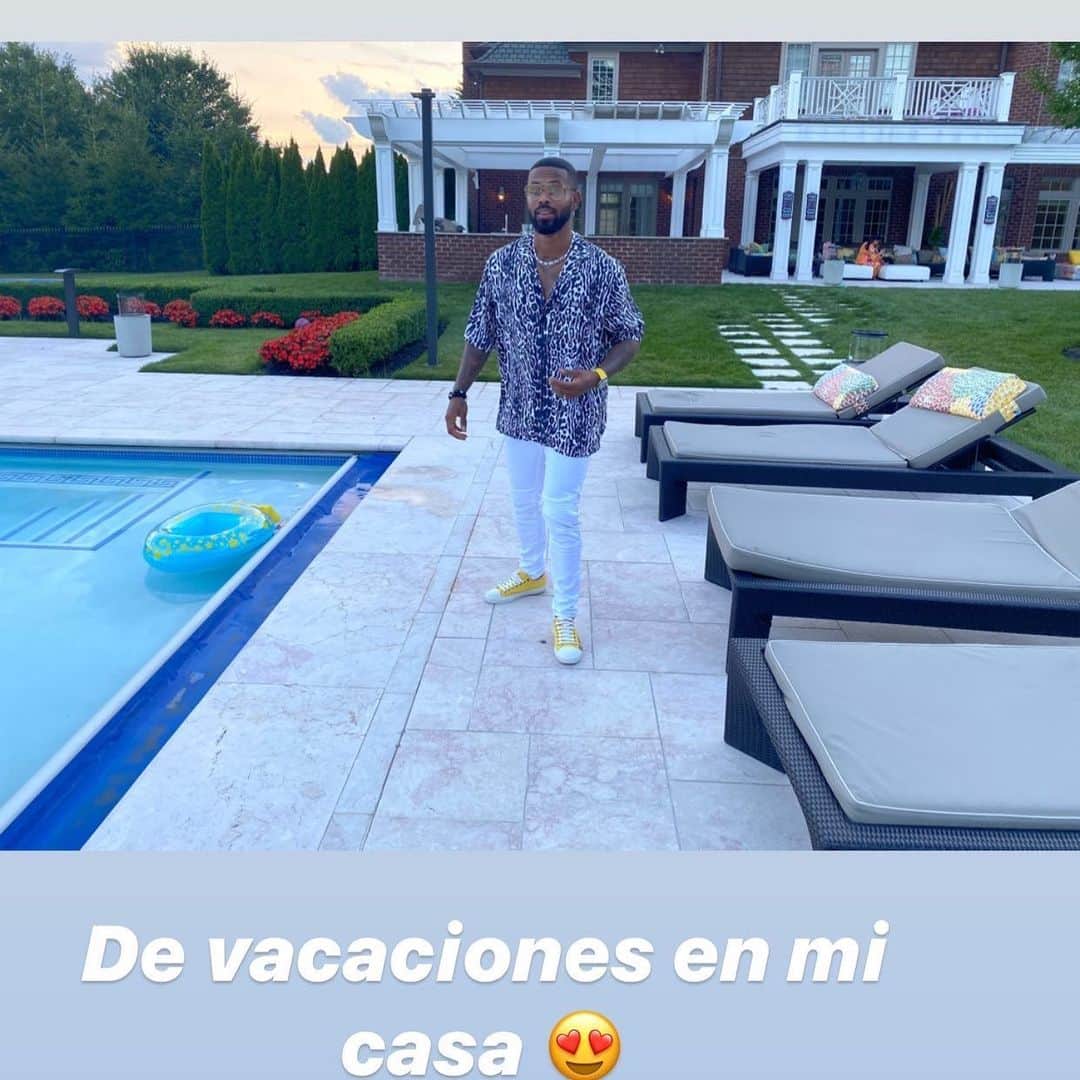 ホセ・レイエスのインスタグラム：「Por que así Dios lo quiso❤️」