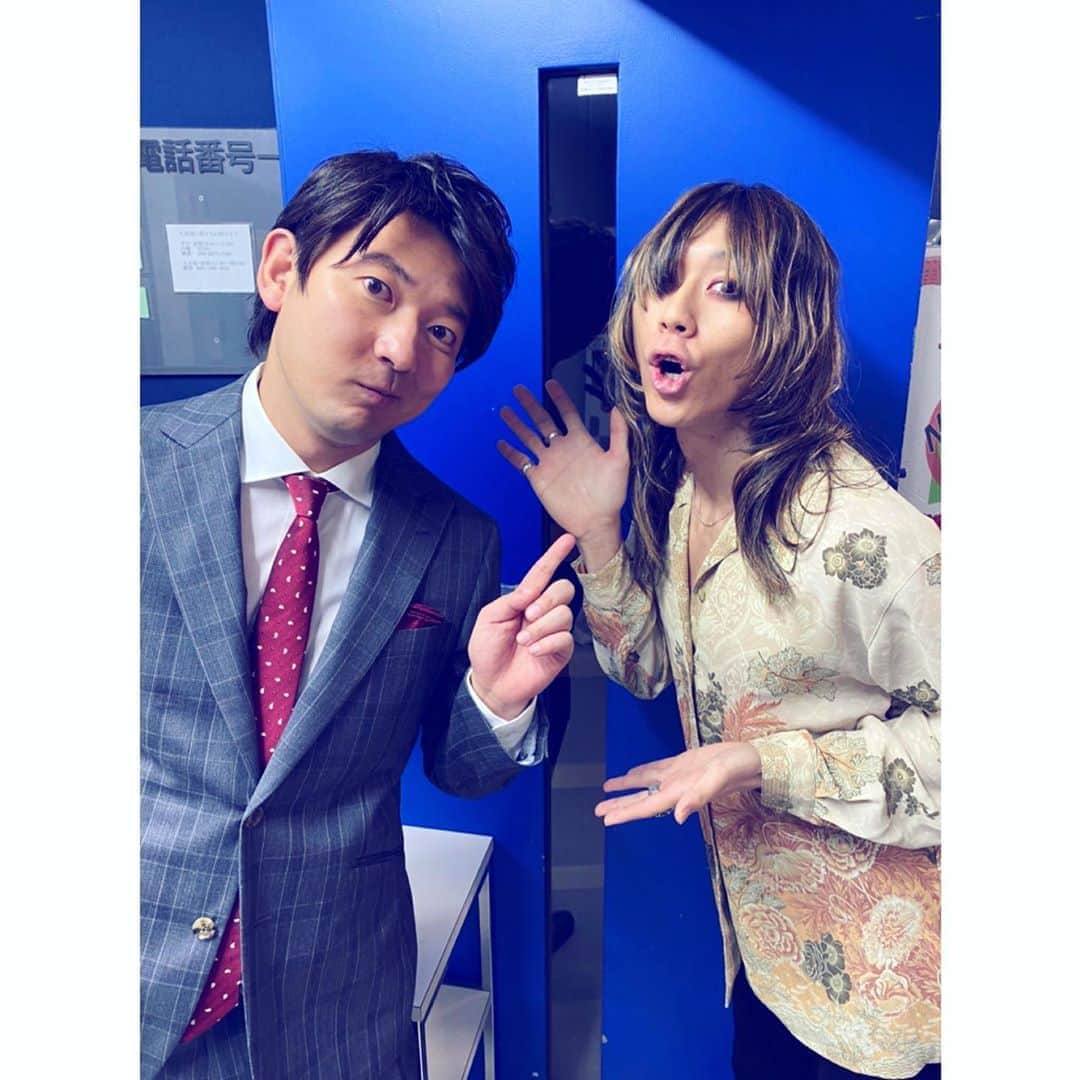 渋谷龍太さんのインスタグラム写真 - (渋谷龍太Instagram)「谷くん。フジテレビ"Love Music"。  #谷岡アナ #フジテレビ #🗻 #📺」7月13日 19時21分 - gyakutarou