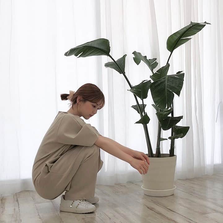 ひよんのインスタグラム：「🧎‍♀️🧎‍♀️🧎‍♀️ ㅤㅤㅤㅤㅤㅤㅤㅤㅤㅤㅤㅤㅤ このあとスネの筋が痛くなった🤪笑 ㅤㅤㅤㅤㅤㅤㅤㅤㅤㅤㅤㅤㅤ #daily #9unq #fashion #feeyong #패션 #희영 #데일리 #クアンク #ひよん」