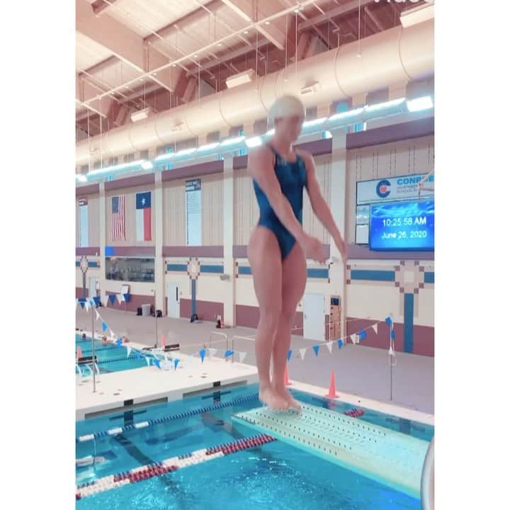 のインスタグラム：「Same same but different」