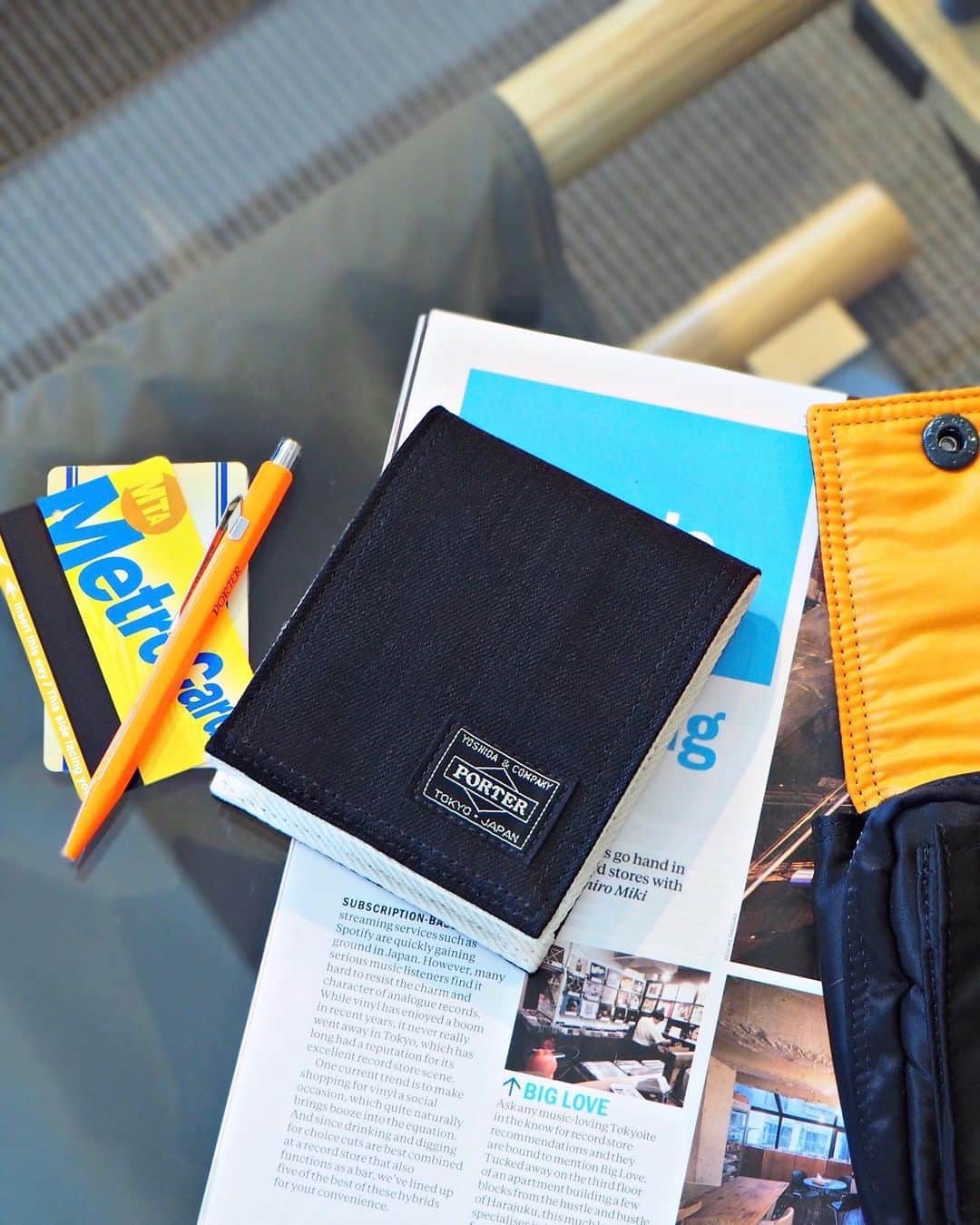 吉田カバン 表参道さんのインスタグラム写真 - (吉田カバン 表参道Instagram)「“RHODIA COVER”  PORTER flagship storeオリジナルシリーズの素材を採用した「ロディア」No.11サイズ専用カバー。 持ち運びに便利な手のひらサイズで、内装にはカードポケットを、背面にはペンホルダーを備えた機能的なアイテム。  NOIR/ JEAN/ WEAPON product number : 381-17940/ 381-17942/ 381-17944 size : W95/H120 mm price : JPY 4,100+TAX﻿ color : black/ navy / beige main material : black denim/ denim/ cotton web : https://www.yoshidakaban.com/sp/product/search_result.html?p_recommend=&p_itemtype=&p_keyword=RHODIA  ※ロディア本体とセット販売です。  #yoshidakaban #porter #luggagelabel #吉田カバン #ポーター #porteryoshida #porterflagshipstore #porterstand #porterexchange #px #kurachikabyporter #potr #madeinjapan #japan #instagood #instalike #instabag #omotesando #marunouchi #osaka #rhodia #cover #noir #jean #weapon #exclusive #gift #stationery」7月13日 21時03分 - porter_flagship_store