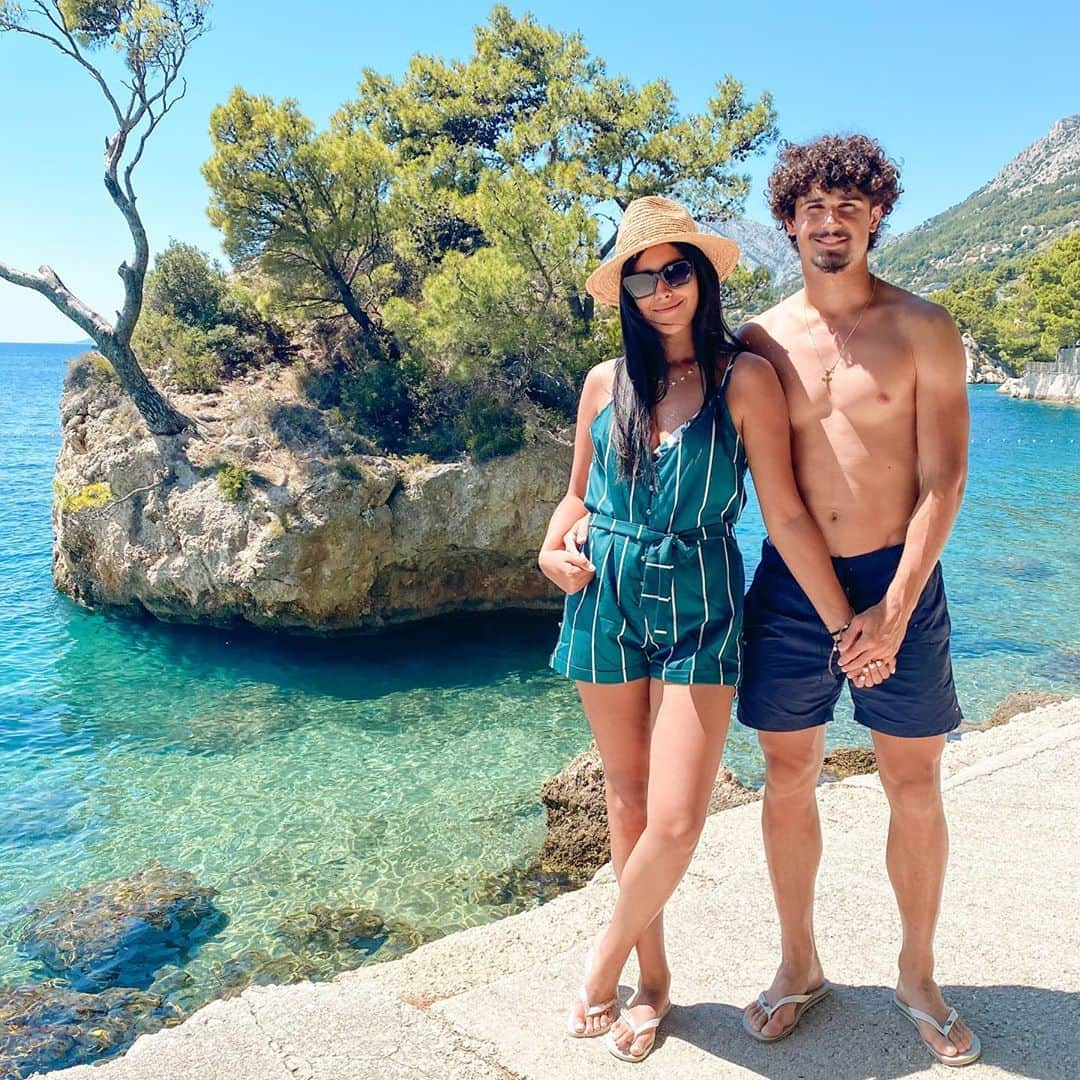 アンドレ・ラマーリョさんのインスタグラム写真 - (アンドレ・ラマーリョInstagram)「Punta Rata. Brela. 🇭🇷☀️ #vacation #ferias #croacia #croatia #puntarata #brela #withmylove #commeuamor」7月13日 22時11分 - ramalho92