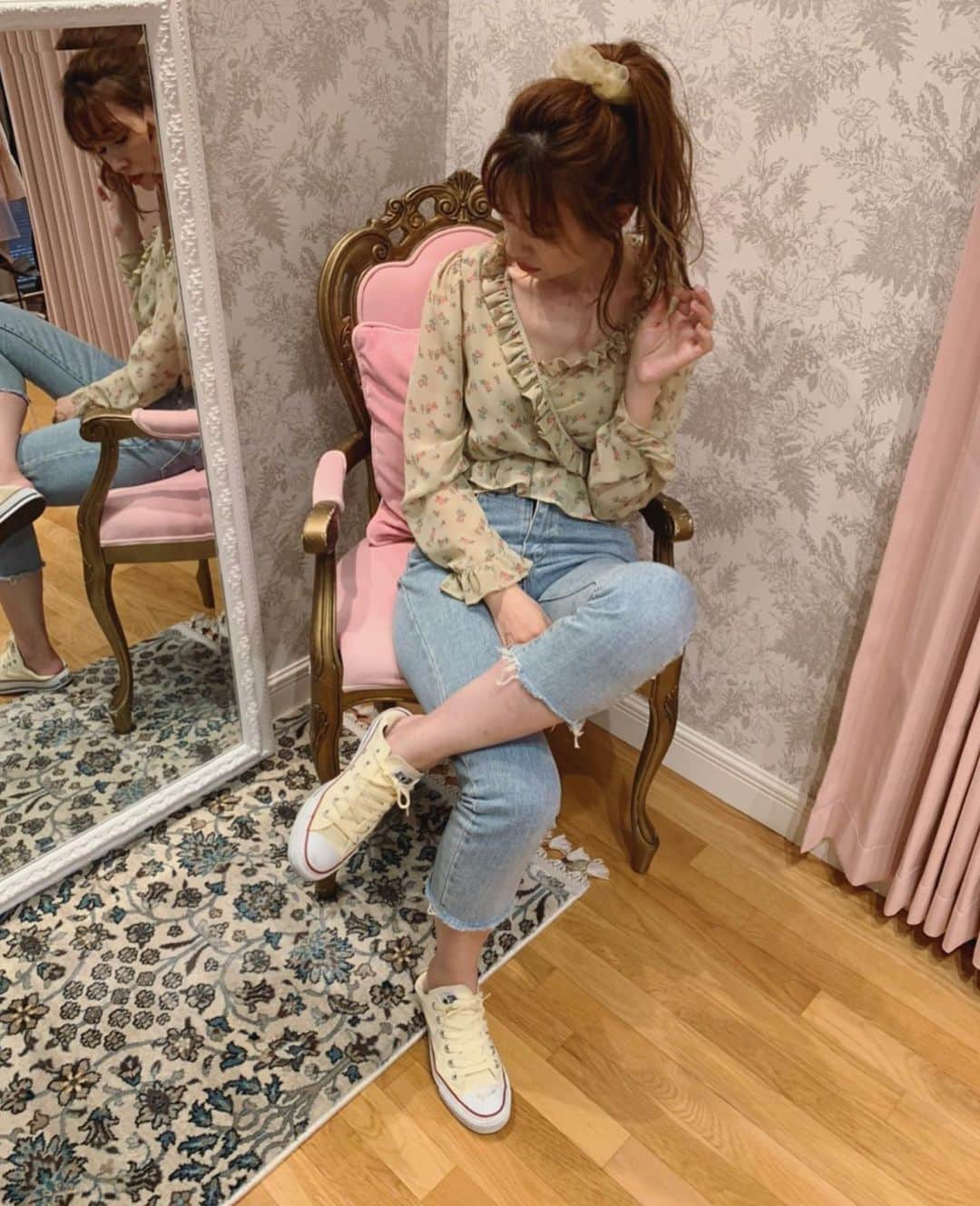 HONEY MI HONEY OFFICIALさんのインスタグラム写真 - (HONEY MI HONEY OFFICIALInstagram)「staff coordinate🌝  SALEアイテムが残り僅かとなりました💫  @honeymihoney_official @honeymihoney_style  #HONEYMIHONEY #表参道 #原宿 #心斎橋 #时尚 #我的最愛 #ハニーミーハニー #tokyo #osaka #outfit #fashion #sale」7月13日 23時30分 - honeymihoney_official