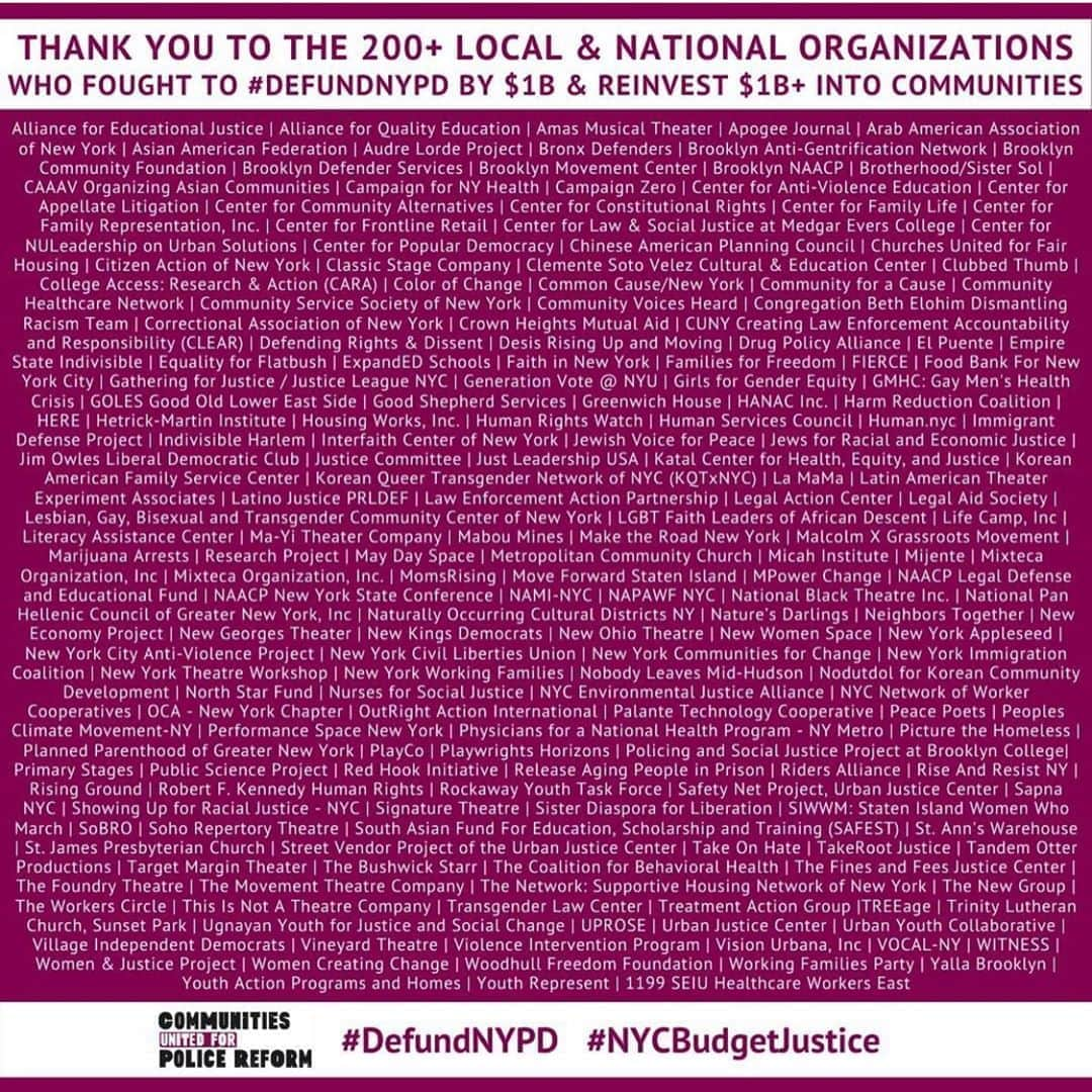 タヴィ・ゲヴィンソンさんのインスタグラム写真 - (タヴィ・ゲヴィンソンInstagram)「In the weeks leading up to New York's FY2021 budget vote, I got my actions from a group of activists in the theater community connected to @changethenypd. They set up Zooms where we heard directly from #defundNYPD #NYCBudgetJustice organizers, and we received email updates on what kind of support the campaign needed leading up to the vote. (Calls to make, social media posts, etc.) Now they are creating a mailing list for future actions that will come from @changethenypd @jfrej & other NY grassroots orgs calling for just housing, education, healthcare, food security, or safety from deportation. I'm signing up and sharing with other New Yorkers who want to do the same. There's more info at the link, see if it feels right for you. Over 200 orgs make up @changethenypd—this is just one way to support their work. 🌟」7月14日 0時16分 - tavitulle