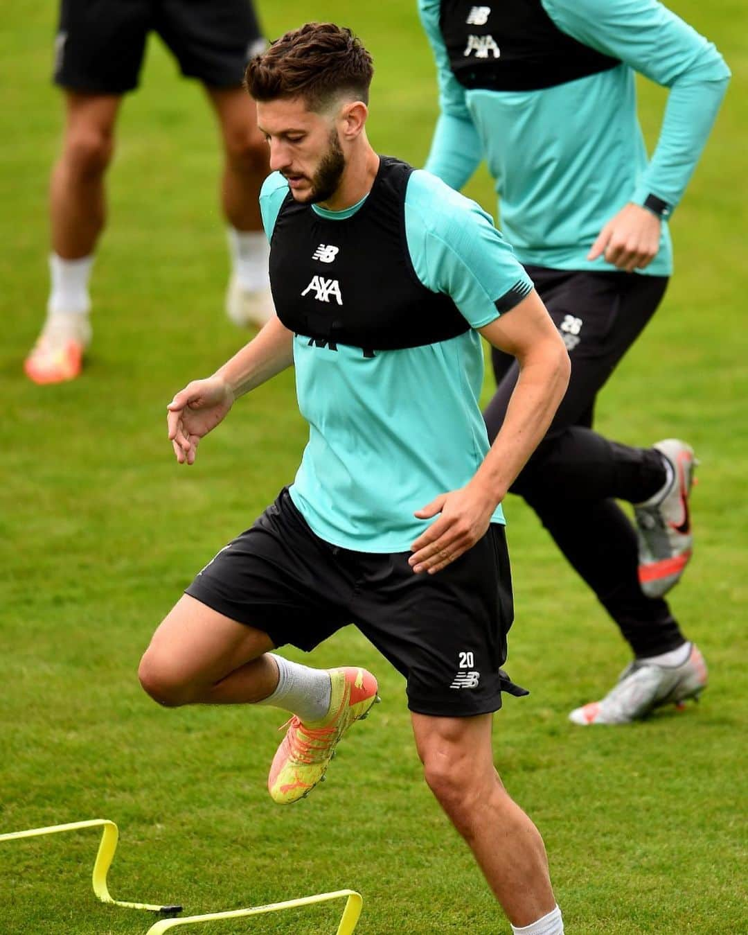 アダム・ララーナのインスタグラム：「Enjoying every last session 💪🏻 #YNWA❤️」