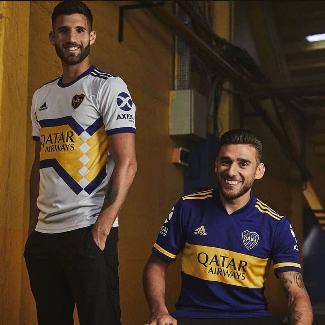 リサンドロ・ロペスのインスタグラム：「Feliz cumpleaños hermano querido!!! Te deseo lo mejor del mundo! Estamos juntos, SIEMPRE @totosalvio 🎉🎊」
