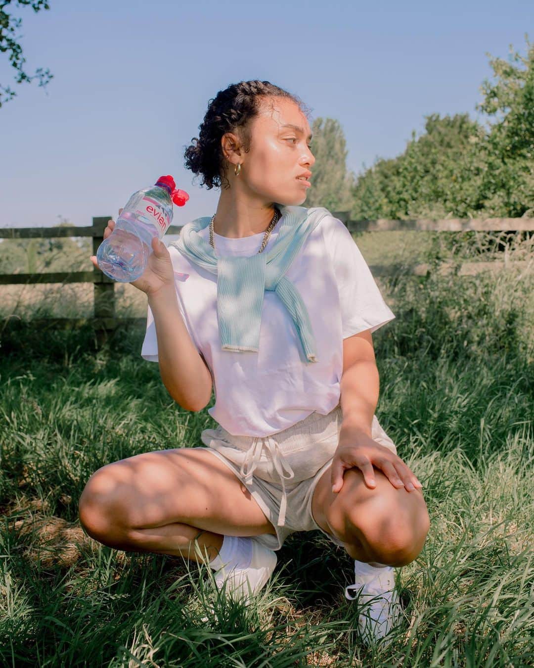 evianさんのインスタグラム写真 - (evianInstagram)「This must be the place. 😎⠀ ⠀ Photographer @lucyransonphoto takes us on a summer break away from the hustle, bustle and everything in between to natural surroundings. Answer that inner call of the wild, never without a fresh bottle of our pure natural mineral water in hand, it goes without saying 😌. ⠀ #evian #evianwater #stayhydrated #positivedrops」7月14日 2時09分 - evianwater