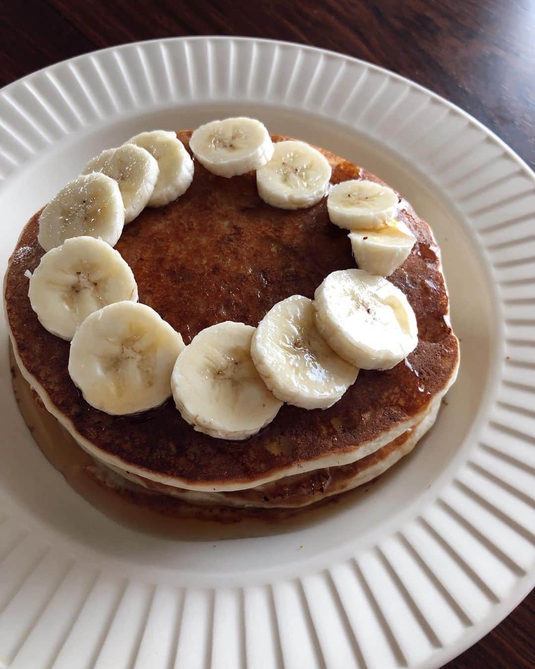 大屋夏南さんのインスタグラム写真 - (大屋夏南Instagram)「Monday pancakes 🥞  撮影から帰ってきてパンケーキを焼く🌼 ・ ・ #glutenfree」7月14日 12時02分 - __kana_oya__