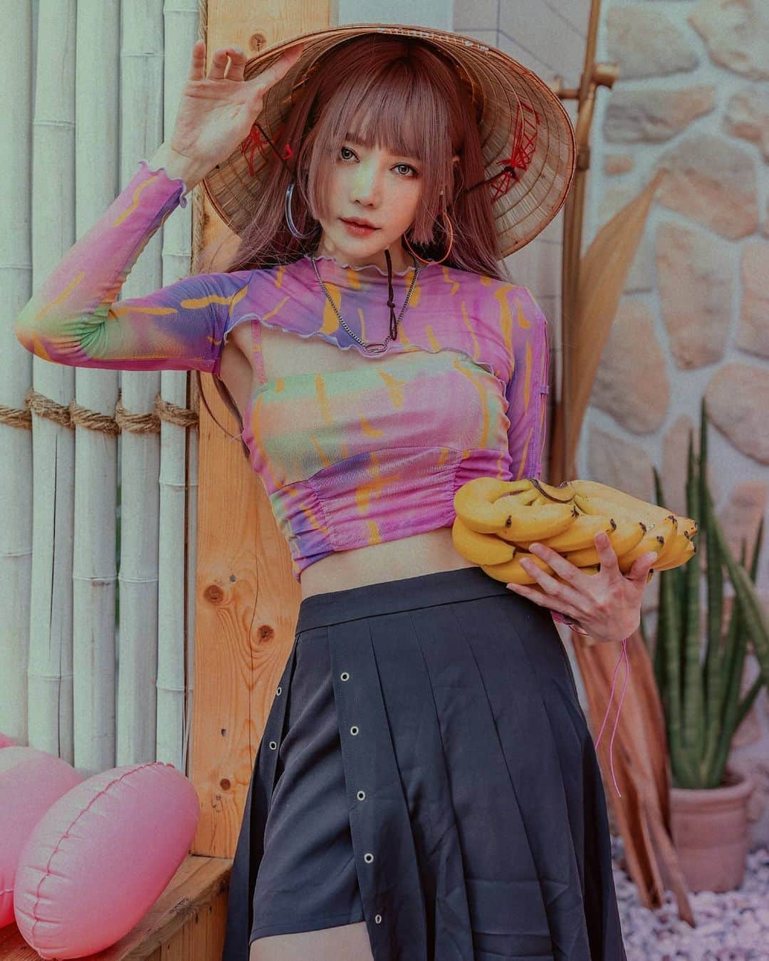 Han Ga Eunさんのインスタグラム写真 - (Han Ga EunInstagram)「🦋🌺🦋🌺🦋🌺 Photo @bongjunsong_90  Makeup @makeup_soukhyun   #photo #model #studio #koreanmodel」7月14日 12時17分 - gaeungbebe