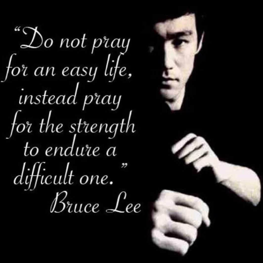 Phil Heathのインスタグラム：「This is definitely one of my most favorite quotes of all time, from one of my greatest influences of all time, the great @brucelee. Regardless if you are a martial artists or not, this quote reminds us to always seek faith in having the resolve to conquer the various adversity life challenges us with. May you all have a productive week, mentally, emotional and physically.   Love to All!  💪💪🏻💪🏼💪🏽💪🏾💪🏿」