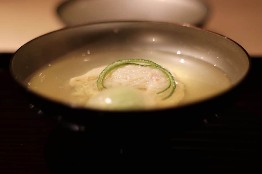 高井直子さんのインスタグラム写真 - (高井直子Instagram)「🥚 昨晩はやま岸さんへ 〆のこのごはんも大好き🥚 #富小路やま岸  #京都」7月14日 12時59分 - naokotakai