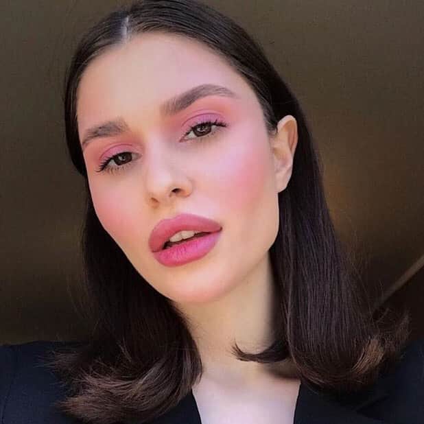 Smashboxのインスタグラム：「A monochromatic serve 👅@dolmatova13_ #regram」