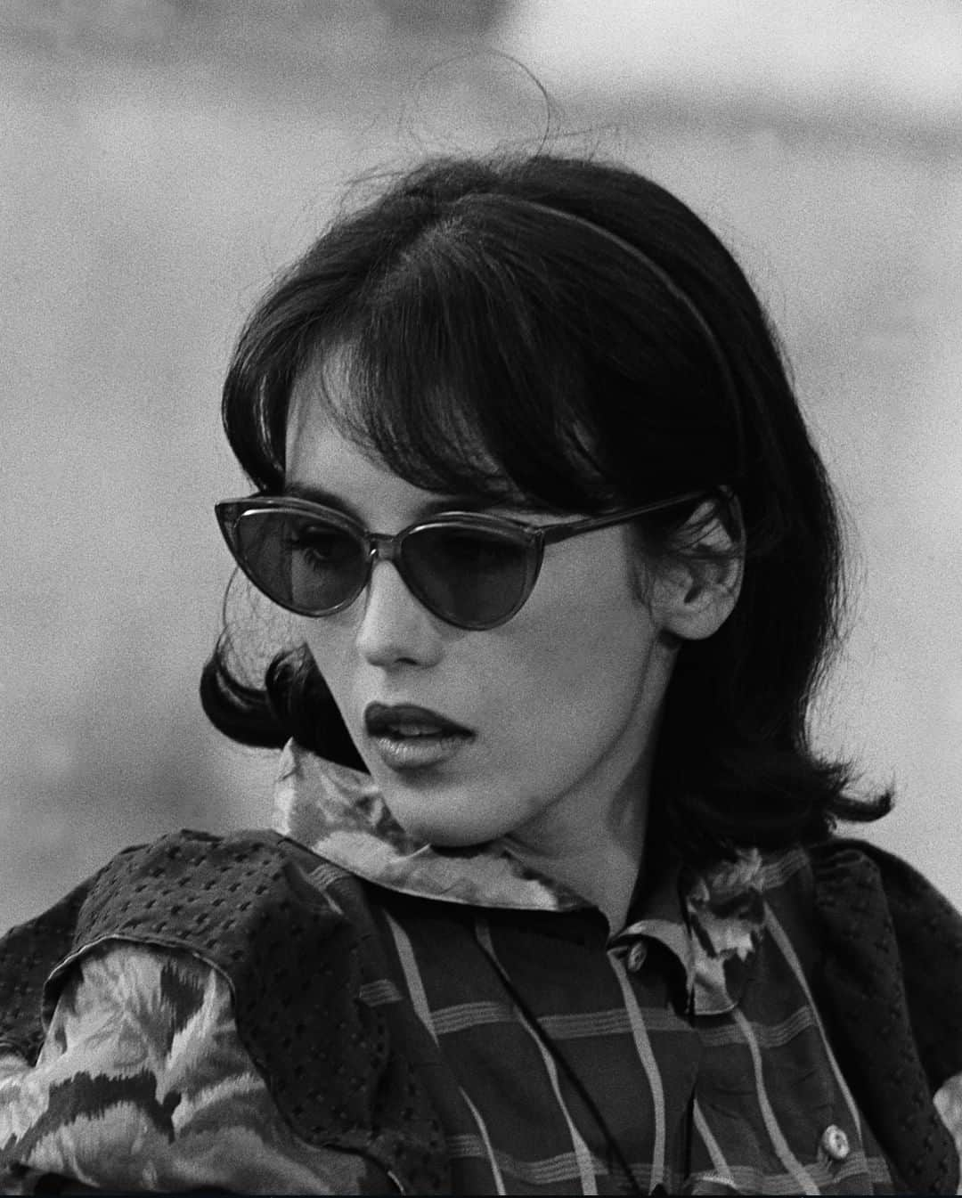 i-Dさんのインスタグラム写真 - (i-DInstagram)「Was there ever an actress as enigmatic as Isabelle Adjani?⁣⁠ ⁣⁠ She may be France’s most-decorated actress, but the mega-star has maintained a singular mystique throughout her career, avoiding interviews and refusing to conform to the conventional movie star persona.⁣ 🙅⁠ ⁣⁠ From horror movie dresses to bombshell looks, Adjani’s looks are as eclectic and enigmatic as the French actress herself. ⁣ ⁠ ⁣⁠ At the link in bio, i-D takes a look back at @isabelleadjaniofficiel life and style through a selection of her most memorable and eccentric looks.⁠ .⁣⁠ .⁣⁠ .⁣⁠ Text @zoekends⁣⁠ Photo by URLI/Gamma-Rapho via Getty Images⁣⁠ #isabelleadjani」7月14日 5時01分 - i_d