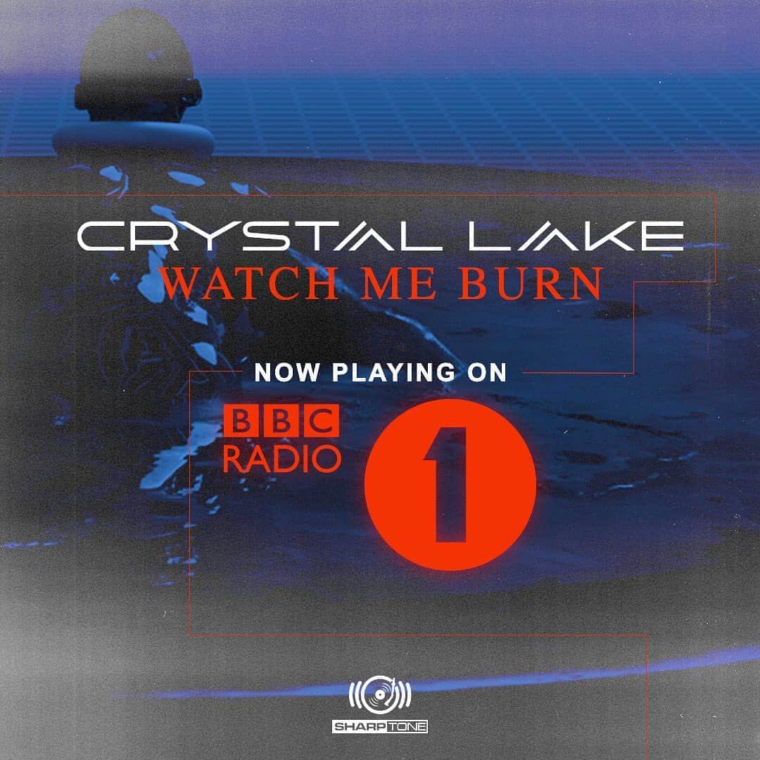 Crystal Lakeのインスタグラム：「Thank you @bbcradio1 for playing our new single Watch Me Burn!」