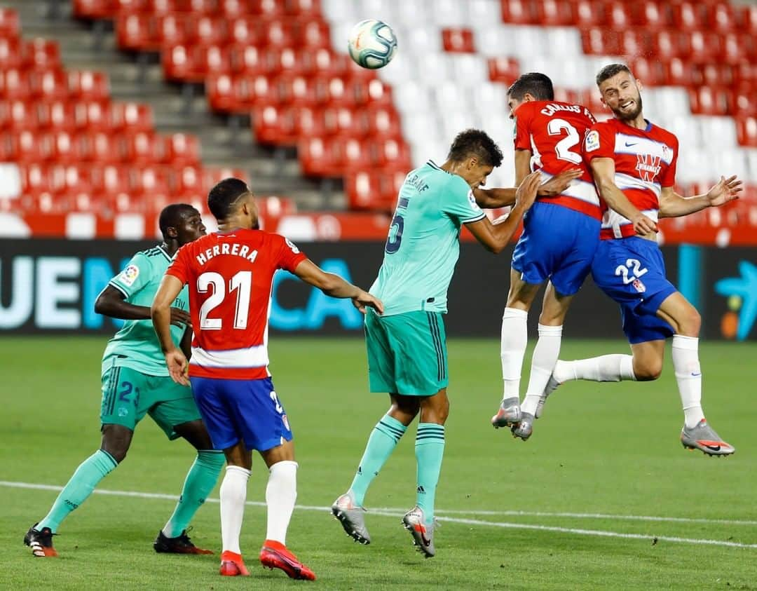 グラナダCFさんのインスタグラム写真 - (グラナダCFInstagram)「@domingos_mduarte⠀ #granadarealmadrid #laliga #laligasantander #futbol #granada #granadacf」7月14日 5時52分 - granadacf