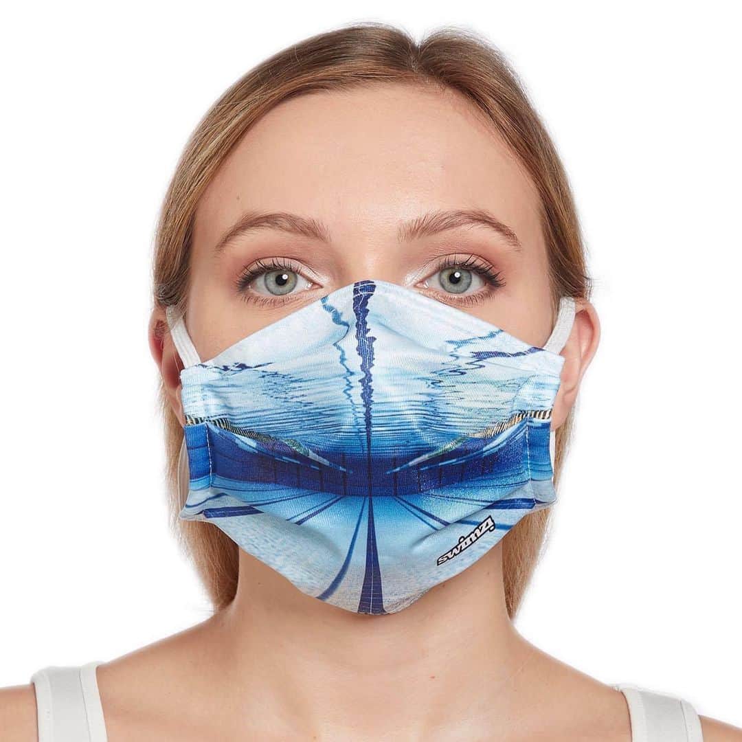 リアム・タンコックのインスタグラム：「Face covering to become mandatory from 24th July😷 Get them while you can on www.swimzi.com @swimzi 24 different designs available. In both kids and adult sizes 👍」