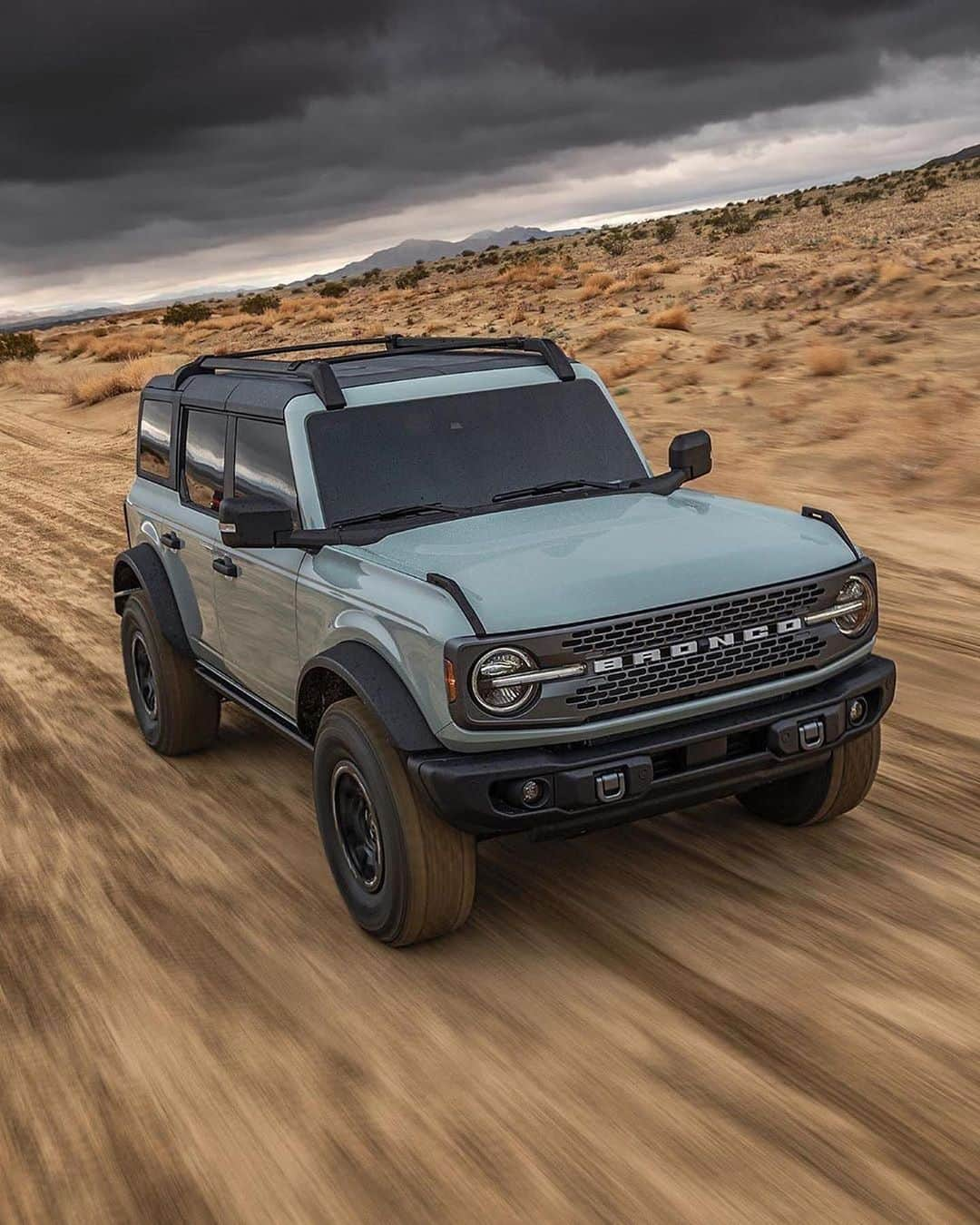 CarsWithoutLimitsさんのインスタグラム写真 - (CarsWithoutLimitsInstagram)「Thoughts about the 2021 #FordBronco We might be getting one 😉from our friends @yongesteelesfordlincoln  Photos @ford #carswithoutlimits」7月14日 11時41分 - carswithoutlimits