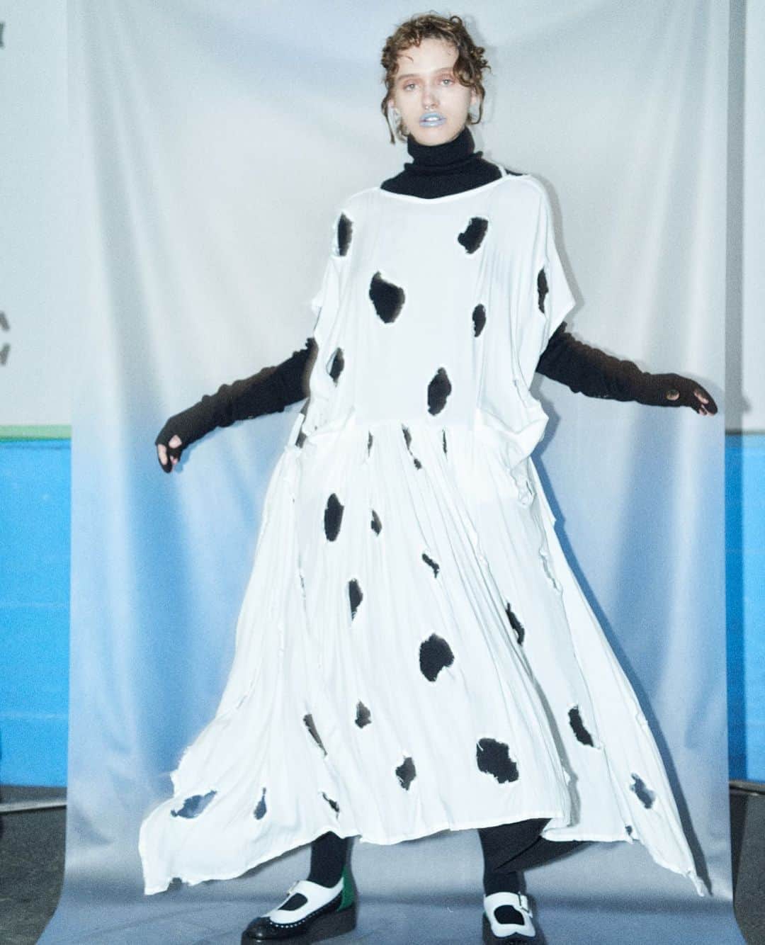 山本里美のインスタグラム：「the new items will be on stores next week ! #limifeu」