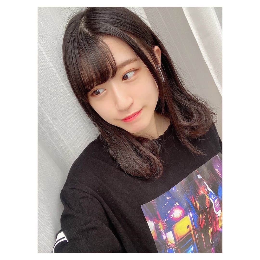 上西怜さんのインスタグラム写真 - (上西怜Instagram)「⠀ ⠀ 自分で切ったから ちょっと長い前髪いっぱい、、 ⠀ そしてほとんど同じ表情😯😯😯 ⠀ ⠀ ⠀ ⠀ ⠀」7月14日 21時37分 - jonishi_rei