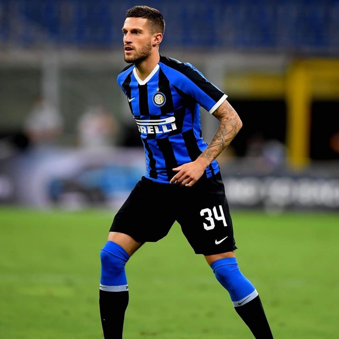 クリスティアーノ・ビラーギのインスタグラム：「Serviva una sola cosa stasera: vincere. E ora dobbiamo continuare così⚫️🔵 #forzainter #amala #inter」
