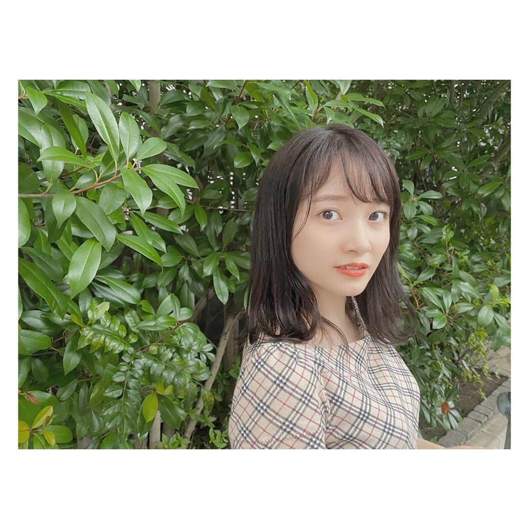 森戸知沙希さんのインスタグラム写真 - (森戸知沙希Instagram)「今日あったこと。 　　　　　　　　　　　　　 　　　　　　　　　　　　　 　　　　　　　　　　　　　 傘無くした☂️ 　　　　　　　　　　 　　　　　　　　　　　　　　 ぴえん…🥺 　　　 笑笑 　　  #morningmusume20  #モーニング娘20  #森戸知沙希  #美容院行ってきた  #髪色 #変えました ✌️」7月14日 22時10分 - chisaki__morito.official