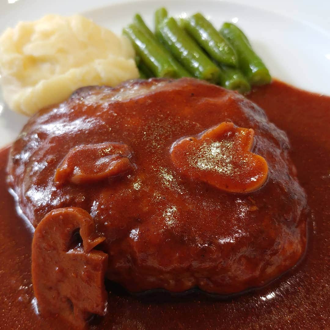 猫のひたいほどワイドのグルメインスタ