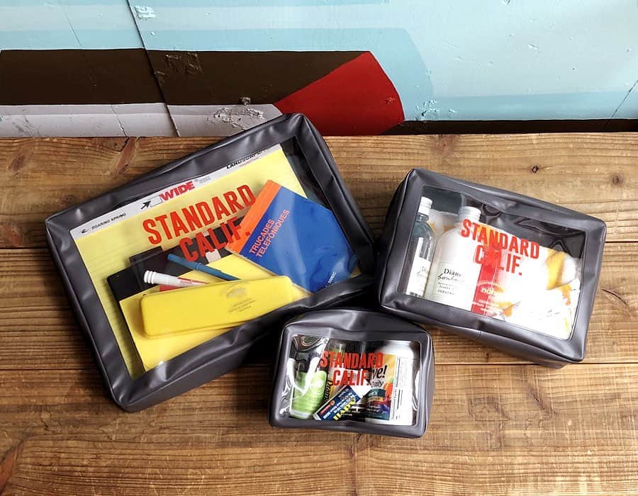 のインスタグラム：「HIGHTIDE × Standard California Packing Pouch delivery!!  #standardcalifornia  #スタンダードカリフォルニア  #hightide #ハイタイド #packing  #パッキング #pouch #ポーチ #fashion #ファッション」