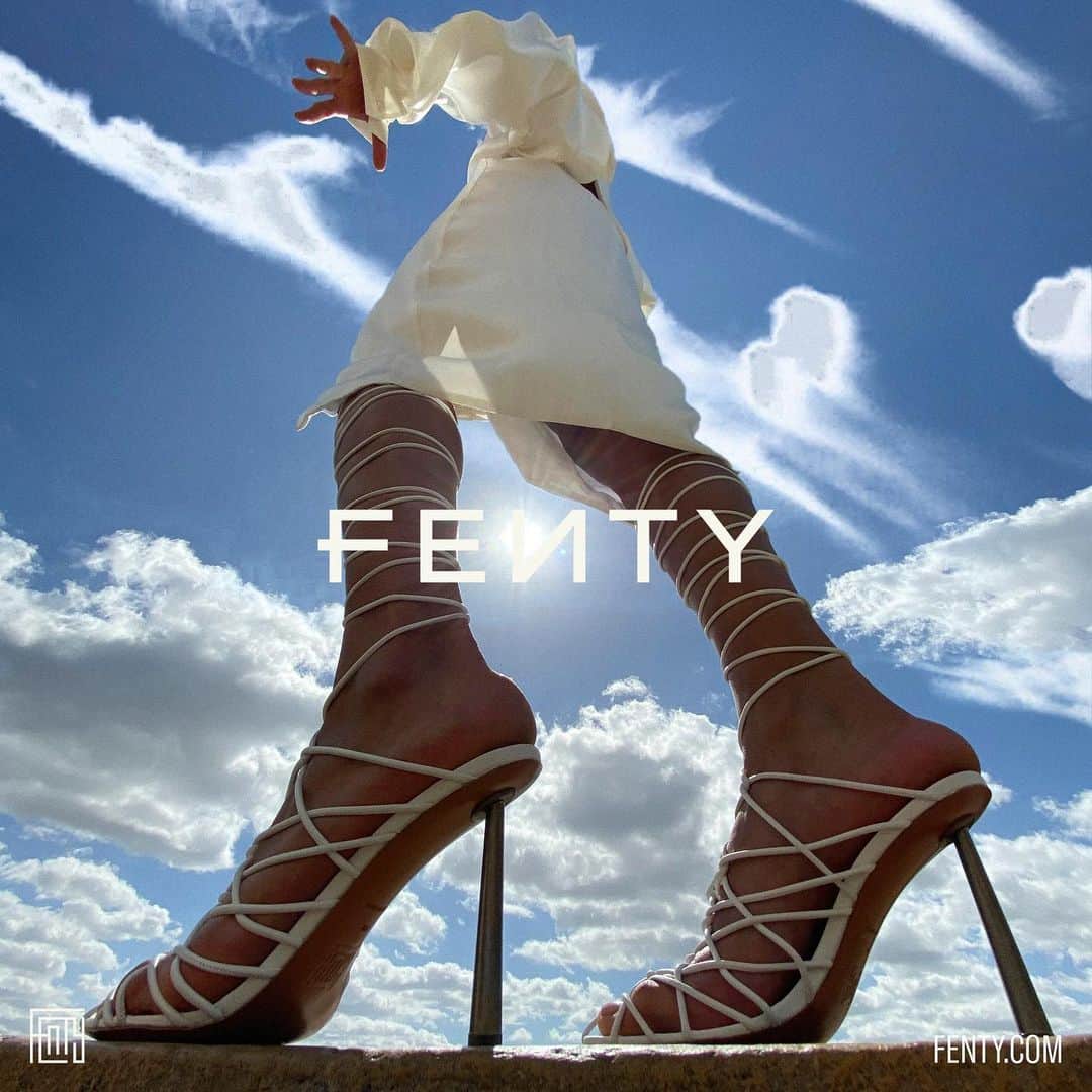 リアーナのインスタグラム：「Eiffel Tower who?!  Next @fenty release is all about... SHOES ! Designed with @aminamuaddi 👠🥰 Y’all ready? Dropping July 15th on FENTY.com」