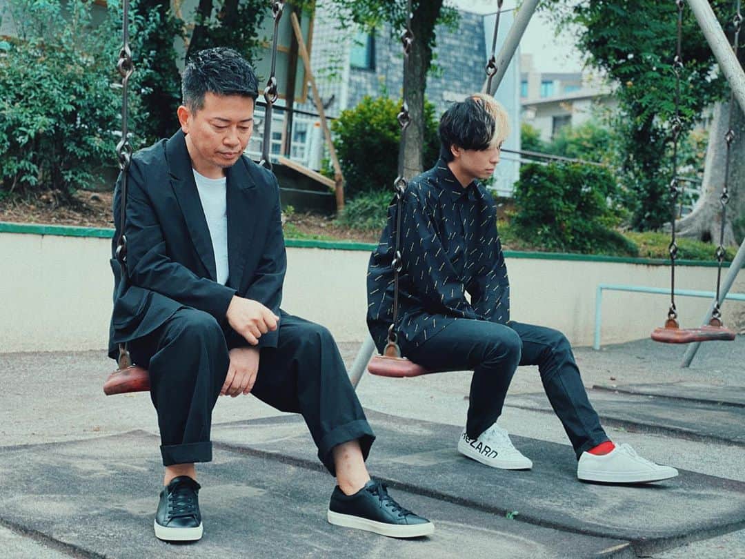 宮迫博之さんのインスタグラム写真 宮迫博之instagram 昨日アップした ヒカルくんとの 灰色と青 みんな聴いてね ヒカルくんありがとう 写真 アヤト Ayato Nishikido ヒカル 宮迫です 宮迫博之 灰色と青 芸人 お笑い 公園 公園フォト