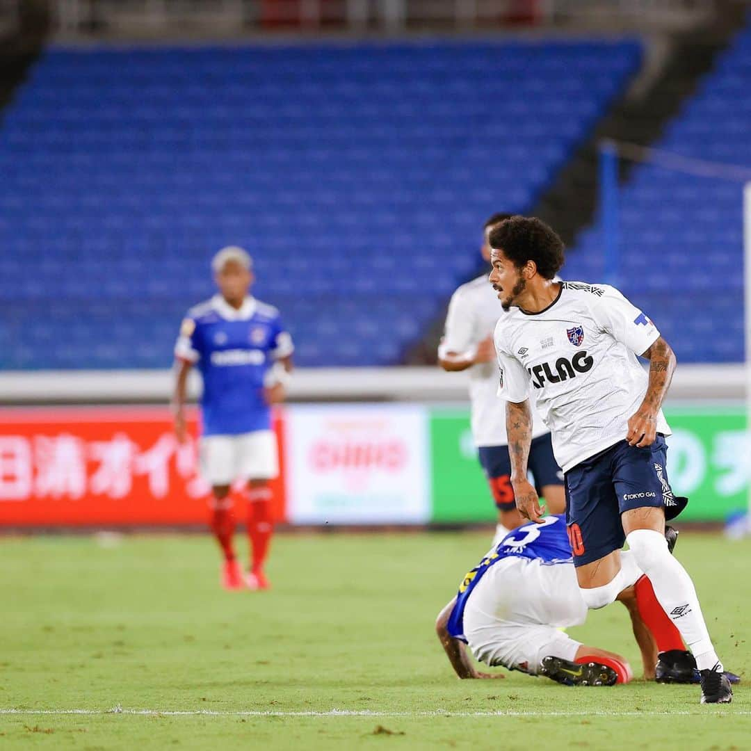 FC東京オフィシャルグッズさんのインスタグラム写真 - (FC東京オフィシャルグッズInstagram)「🔵🔴 vs #横浜F・マリノス  魔法をかけた東京のマジシャン。 ビューティフルゴールでチームを勝利に導く。 @leandrin21  @fctokyoofficial  #レアンドロ #FC東京 #fctokyo #tokyo」7月14日 19時09分 - fctokyoofficial