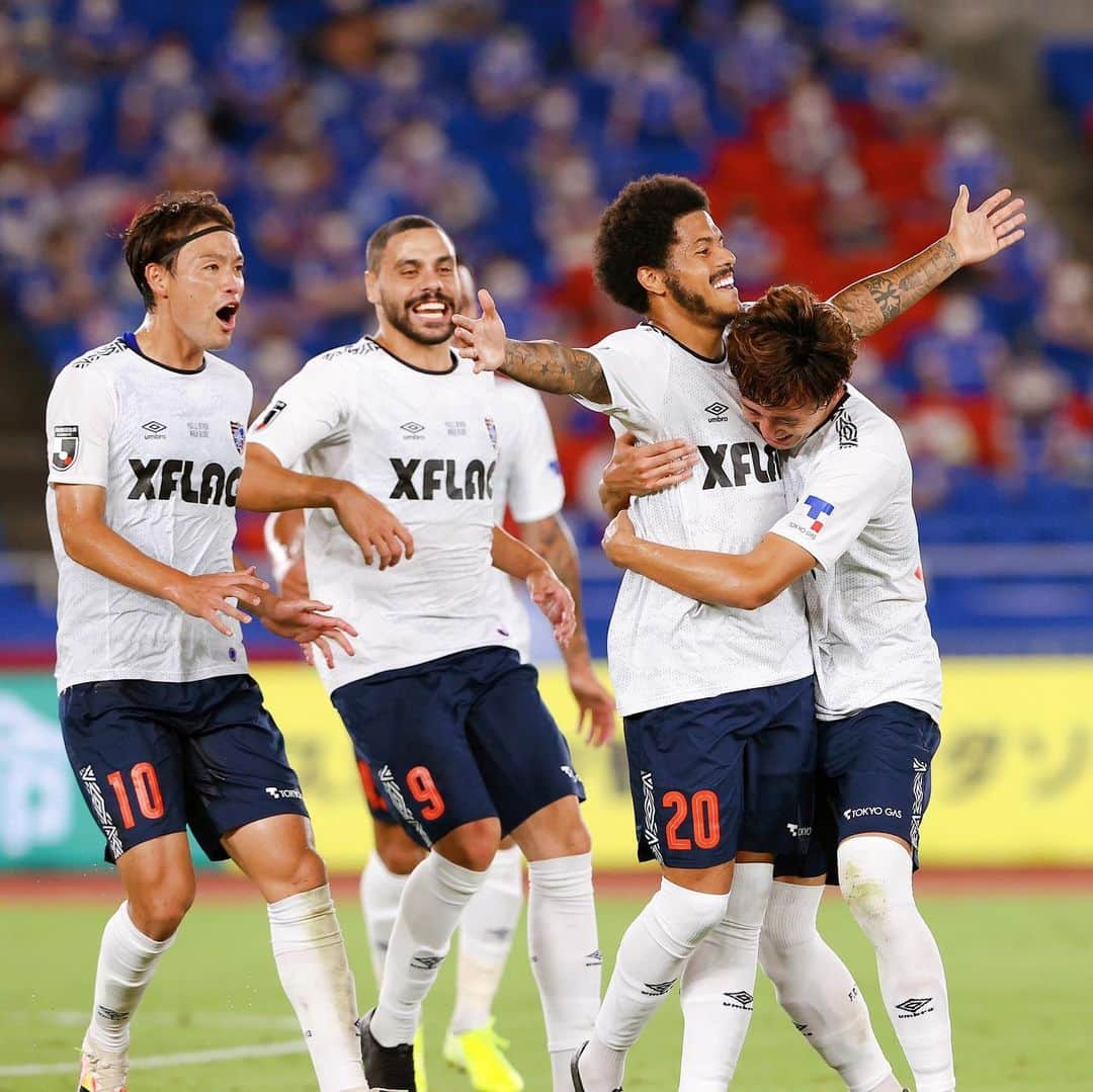 FC東京オフィシャルグッズさんのインスタグラム写真 - (FC東京オフィシャルグッズInstagram)「🔵🔴 vs #横浜F・マリノス  魔法をかけた東京のマジシャン。 ビューティフルゴールでチームを勝利に導く。 @leandrin21  @fctokyoofficial  #レアンドロ #FC東京 #fctokyo #tokyo」7月14日 19時09分 - fctokyoofficial