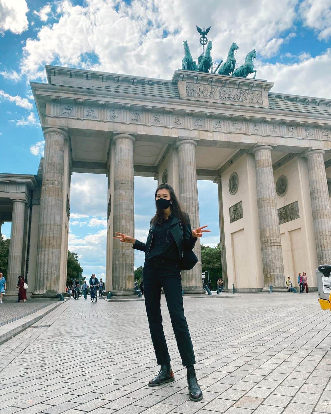 香華（KOuKA）のインスタグラム：「✌️🇩🇪」