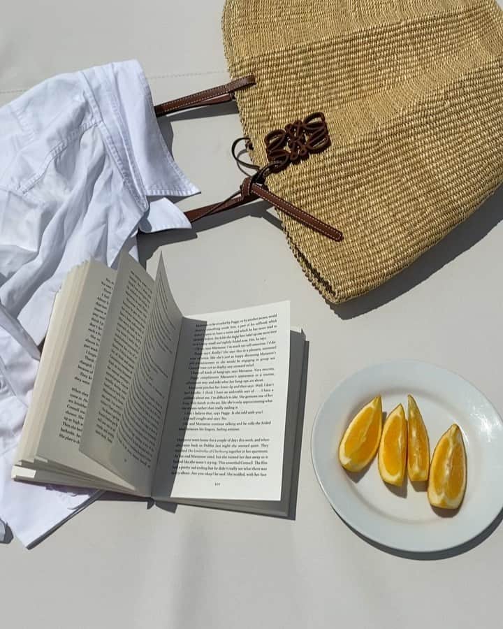 ペニーレ・タイスベックのインスタグラム：「Peaceful 🍊」