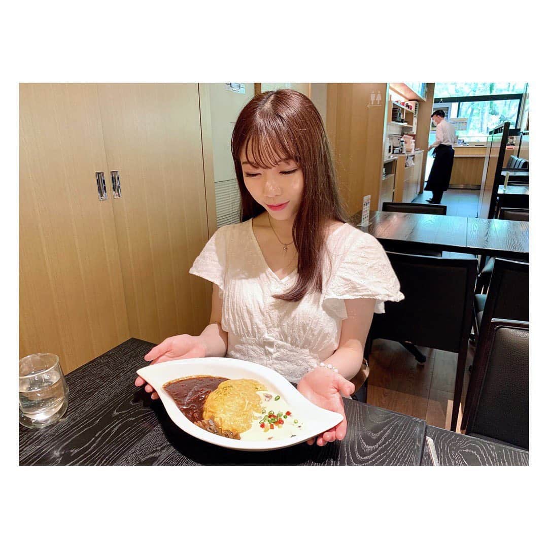 平岡映美のグルメインスタ