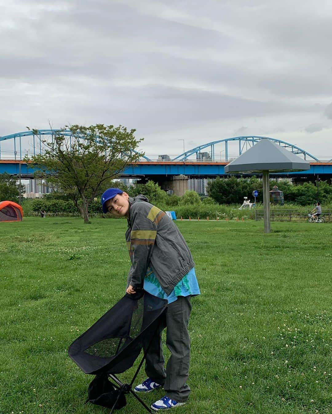 キム・ヨンジさんのインスタグラム写真 - (キム・ヨンジInstagram)「Lets go picnic」7月14日 20時28分 - demi_kimee