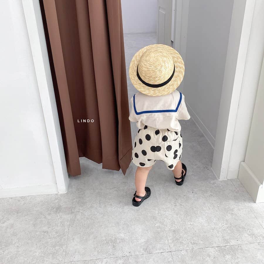 韓国子供服 Punonさんのインスタグラム写真 - (韓国子供服 PunonInstagram)「-﻿ ﻿ ♥♡♬お取り寄せメーカーSALE品♥♡♬ ﻿ ﻿ 本日たくさんUPしていきます❤️﻿ ﻿ ✍︎ ドットパンツ【お取り寄せ】／80-120㎝﻿ ﻿ ﻿ SALE品はメーカー在庫限りとなりますため﻿ 欠品になってしまう可能性も多くその点をご了承の上ご購入ください🙇‍♂️﻿ ﻿ ﻿ ◇◇◇◇◇◇◇◇◇◇﻿ ﻿ ﻿ ※お揃い希望であっても買い付け﻿ 完了商品は発送となります!﻿ ﻿ ※欠品商品があった際には、発送の際にお知らせさせて頂きます!﻿ ﻿ ﻿ ◇◇◇◇◇◇◇◇◇◇﻿ ﻿ ﻿ ﻿  #韓国子供服#キッズコーデ#親バカ部#ママリ#赤ちゃん#親子コーデ#韓国こども服#コドモノ#ベビフル#新米ママ#男の子#女の子#0歳#1歳#2歳#3歳#4歳#女の子ママ#子育て#女の子コーデ#男の子ママ#女の子ママ#ファッション#家族#娘#息子#男の子コーデ#赤ちゃんのいる生活#ベビー服#SALE#親バカ部」7月14日 20時30分 - punon.mama