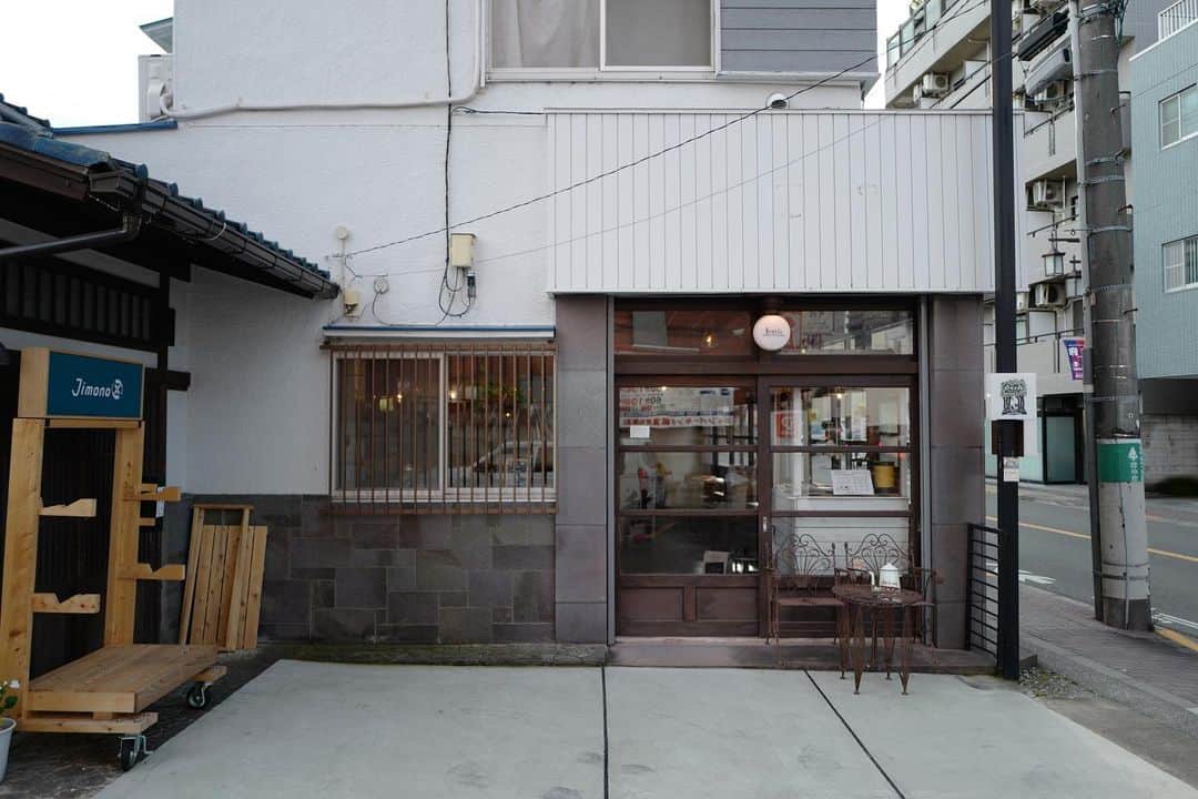 石井輝明のグルメインスタ