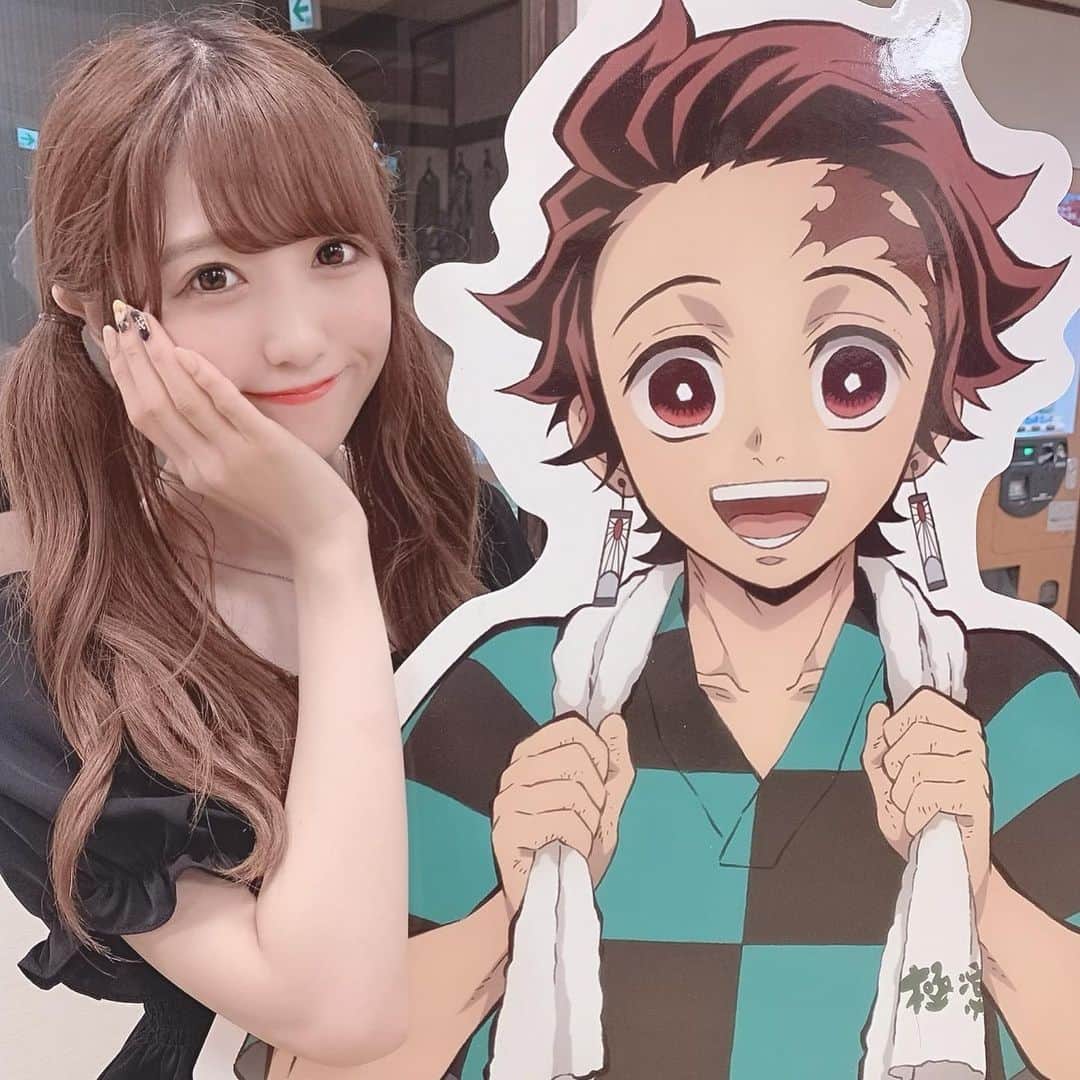田口未彩のインスタグラム：「💚🖤💚🖤 . . 長男お誕生日おめでとう🎂💚🖤 炭治郎の性格がめちゃくちゃすき🥺 優しくて思いやり溢れてて誰にでも平等で勇気溢れてるとこも、何事も諦めずに前だけ見てるとこも、まだまだ好きなとこいっぱいあるけど炭治郎ってほんとに最強の男！！！ そしてなにより顔ラン！王道イケメン目の保養🥺💚🖤笑 . 今日は炭治郎が夢に出てきますように💚 . . #鬼滅の刃　#鬼滅　#炭治郎　#竈門炭治郎　#炭治郎生誕祭2020 #炭治郎誕生日　#誕生日　#鬼滅の刃好きさんと繋がりたい」