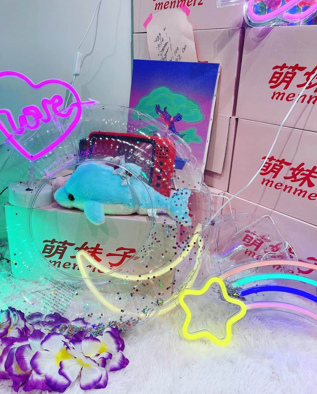 のインスタグラム：「ドストライク空間だった💫 火寺企画でもいつかイベントやりたいなあ〜 . . . . #萌妹子 #メンメイズ　#menmeiz #laforetharajuku #カワイイ　#kawaiiart」