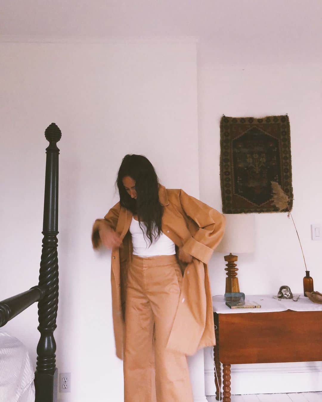 Club Monacoのインスタグラム：「Sandstone: The rich, deep hue that exudes warmth and makes summer our favorite season. @brass__tacks」