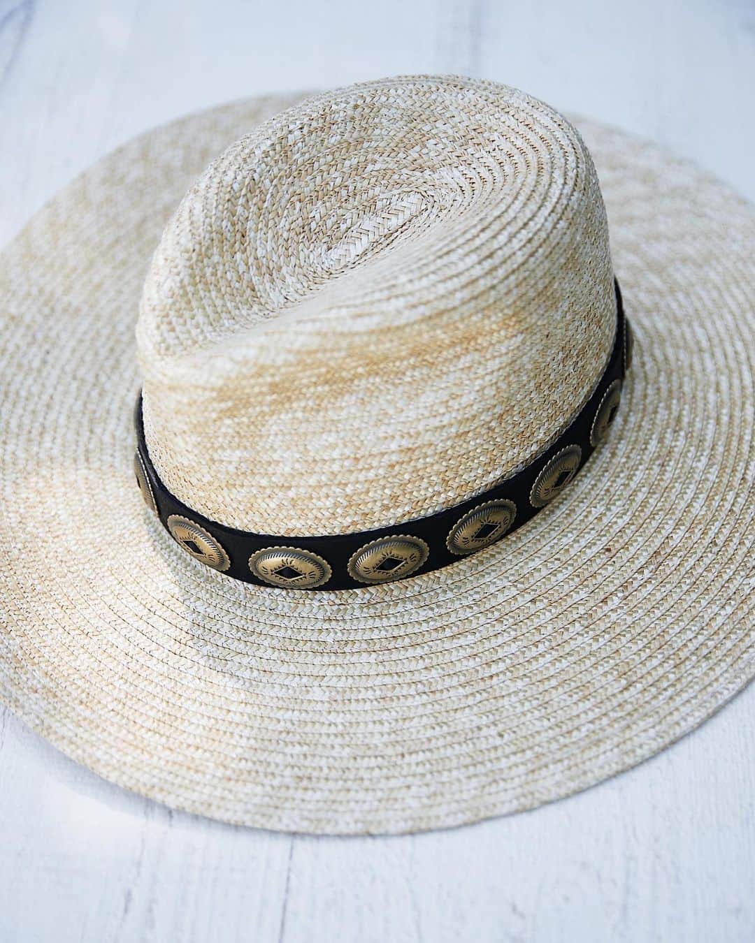 のインスタグラム：「🚨NEW HAT ALERT🚨 Summer is calling and so is the new San Lucas Hat! Should we drop it this week?」