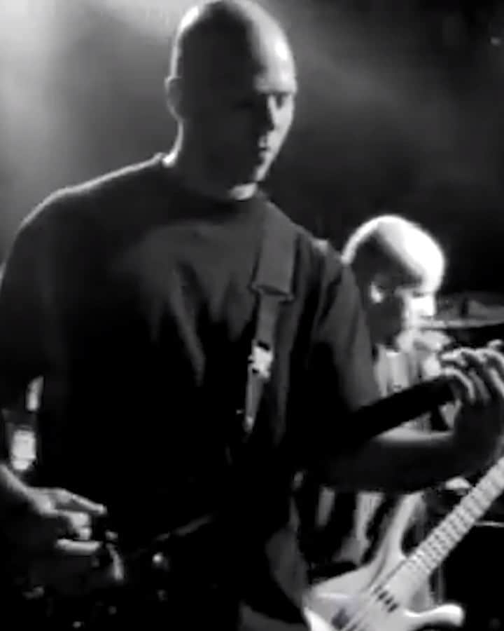 Stone Sourのインスタグラム：「July 14, 2002 • 18 years ago today we released our first single “Get Inside” off our debut Stone Sour album. Later, the single became our first music video as a band. Filmed and performed live at the Whiskey a Go Go in Hollywood, watch the full video now. Link in story.」