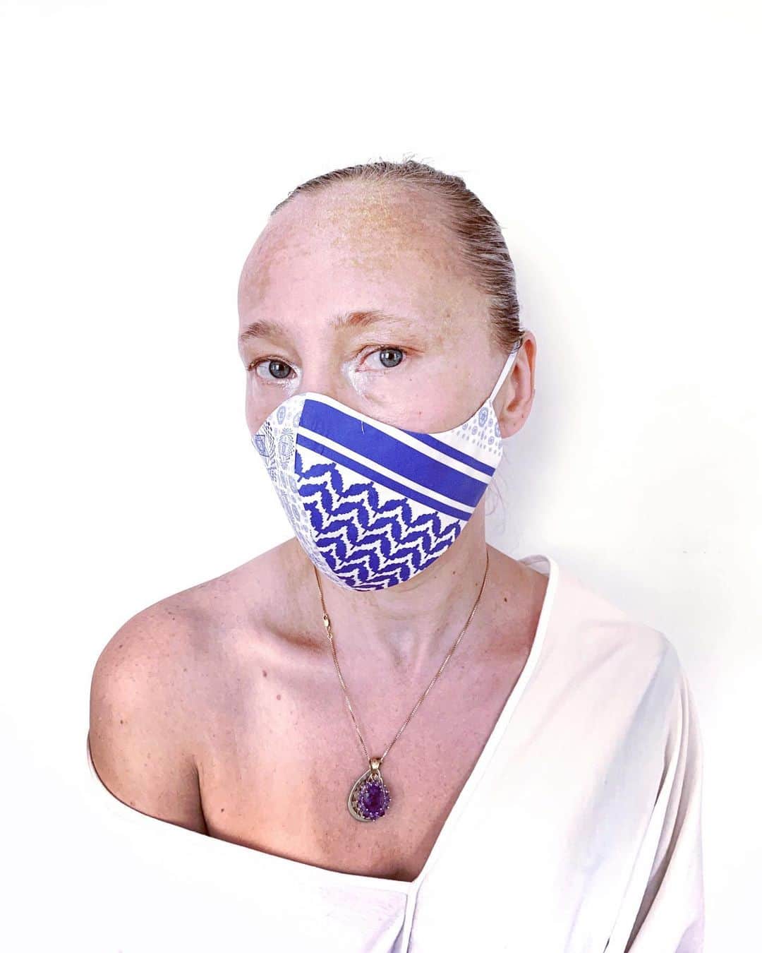 スリーアズフォーのインスタグラム：「New Versions of “inSALAAM inSHALOM” Masks are NOW available in limited edition on our shop! Featuring @angelunaluna in BLUE inSALAAM inSHALOM” our iconic print from 2012 collection "inSALAAM inSHALOM", celebrating the textiles of both Arabic and Jewish cultures by mixing the geometric patterns of the TWO worlds and uniting them as ONE !  We are donating 10% of each purchase towards creating medical masks for  the support of the health community in New York City  All masks are limited edition - One of A kind ! #mask #facemask」