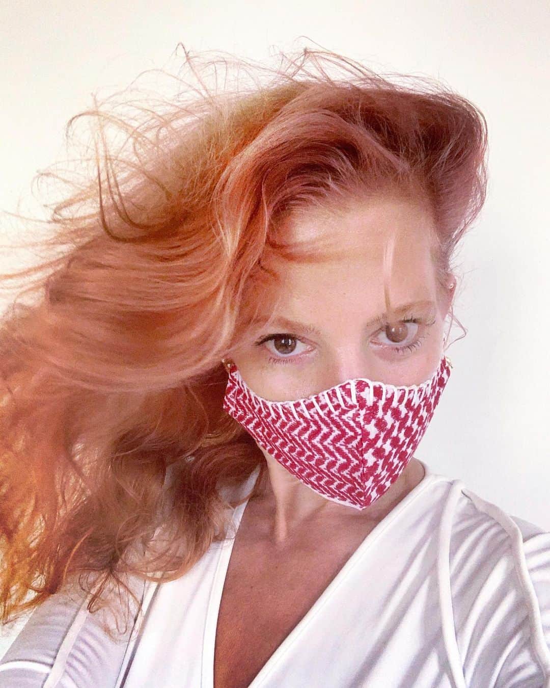 スリーアズフォーのインスタグラム：「New Versions of “KEFFIYEH” masks are now available on our shop in limited edition! Featuring @adiadiary in RED KEFFIYEH」
