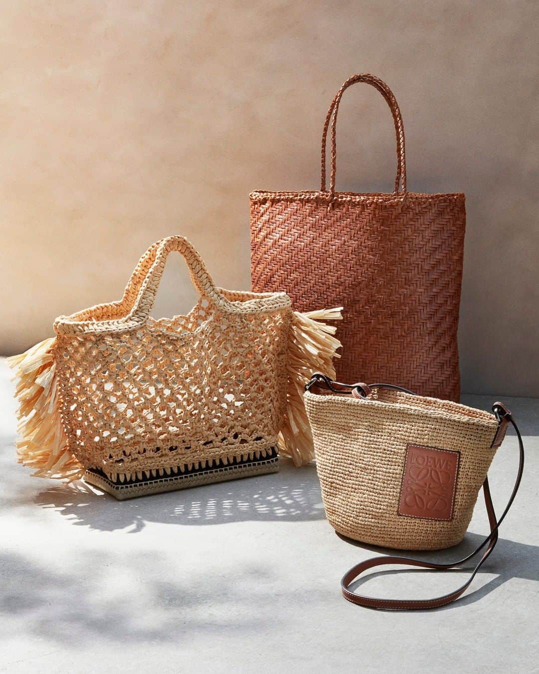 PORTER magazineさんのインスタグラム写真 - (PORTER magazineInstagram)「No longer the reserve of seaside vacations, this season raffia, woven and wicker basket bags provide the perfect finishing touch to any ensemble. Click the link in bio to discover this season’s finest」7月15日 4時01分 - portermagazine