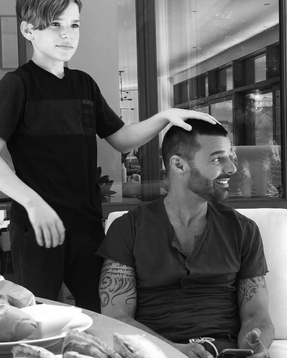 リッキー・マーティンさんのインスタグラム写真 - (リッキー・マーティンInstagram)「El hermano mayor. . 📸: @mireillebravo」7月15日 5時09分 - ricky_martin