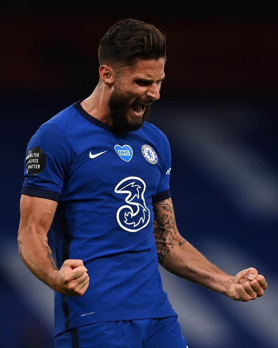 チェルシーFCさんのインスタグラム写真 - (チェルシーFCInstagram)「Oli Giroud on the stroke of half-time! 1-0! 🔥👏 #CHENOR #CFC #Chelsea」7月15日 5時10分 - chelseafc