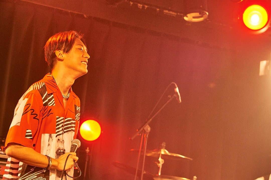 KEN THE 390のインスタグラム：「eggman 「Thank you for 39-40 the music LIVE!」  Photo by @imdaisukesakai  #KENTHE390」