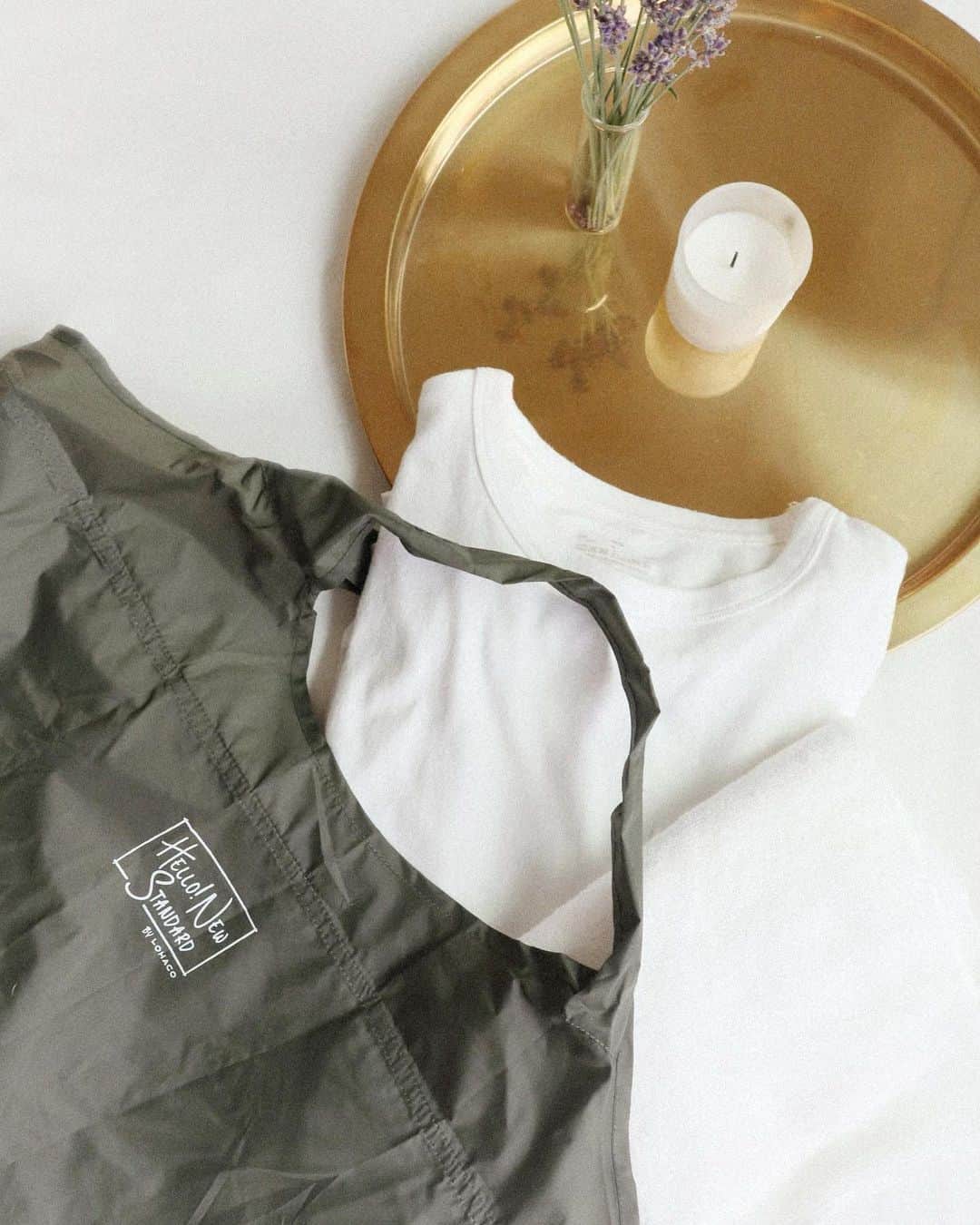 リナのインスタグラム：「eco  bag 🌱 . レジ袋有料化が始まって、 毎日持ち歩いているエコバッグたち… . 小さめサイズから 大きめサイズまで… 用途に合わせて使い分けてます！ . 5人家族の我が家の買い物は毎回大量… なので、 スーパーに行くときは、 レジかごタイプが必須👍 . LOHACO限定のエコバッグは、 ナイロン素材なので、 汚れたらすぐに洗えるし、 クシャクシャっと畳めば 手のひらサイズになるので、重宝してる★ . 容量たっぷりだから、 夏は子供達の着替えやタオルを入れてそのままお出かけもできちゃうかも☀️ ...................................................... #ecobag #sustainable #eco #monipla #lohaco_fan #LOHACO #ロハコ #LOHACO限定 #ロハコ限定 #エコバッグ #マイバッグ #マイバッグ持参」